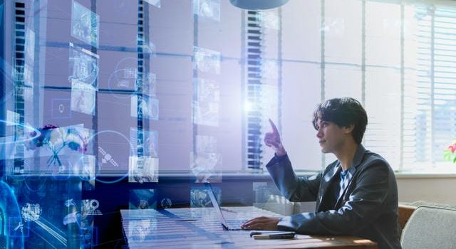 SDWANが変革する柔軟性と効率化を両立した次世代ネットワーク運用の新常識 SDWANが変革する柔軟性と効率化を両立した次世代ネットワーク運用の新常識